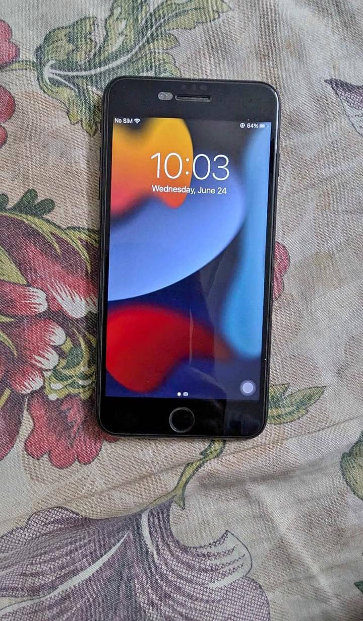 Apple iPhone 7 Plus 2