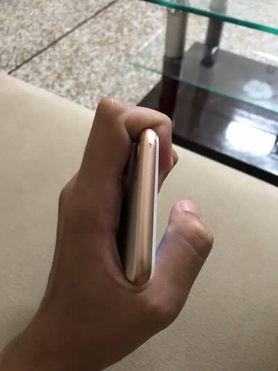 Apple iPhone 8