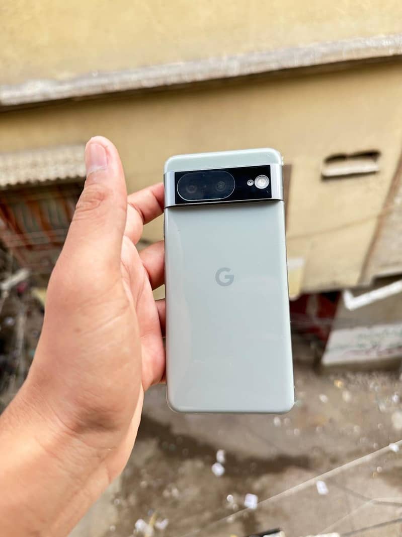 Google Pixel 8 0