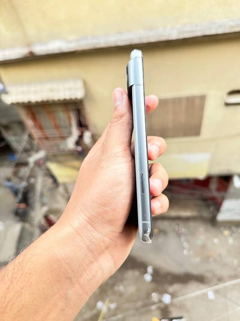 Google Pixel 8 1