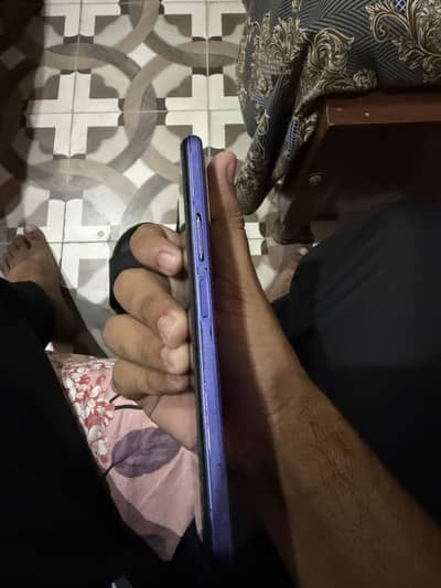 Vivo Y33