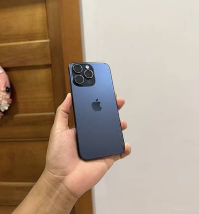 iPhone 15 Pro Max