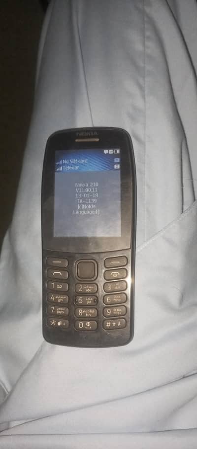 Nokia 210
