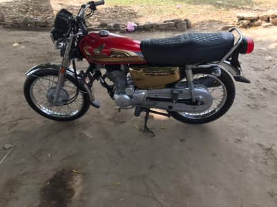 Honda cg125 red 2025 model