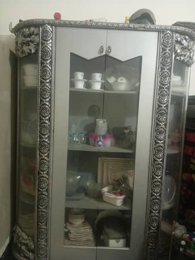 complete bedroom furniture set_bed, dressing, showcase & wardrobe