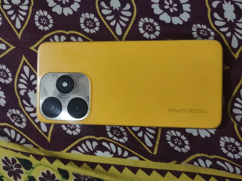 Tecno Spark 10c 0