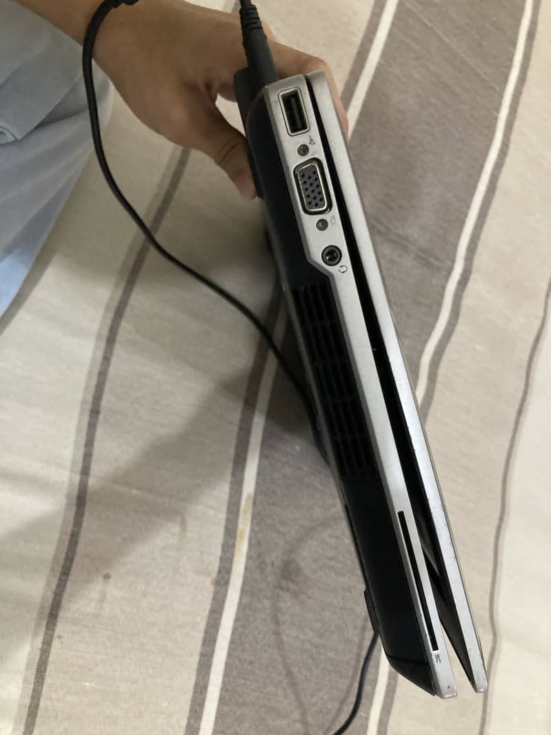 DELL LAPTOP E396 5