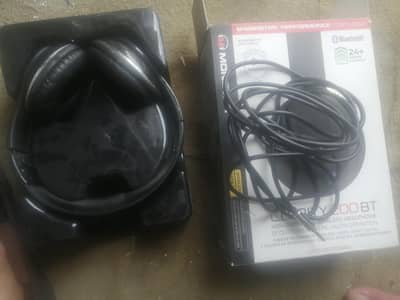 Headphone
