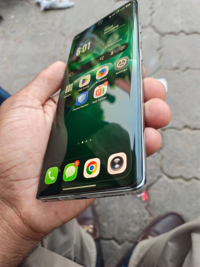 Tecno CAMON 40 Pro 16