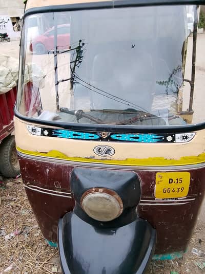 Chingchi rickshaw clear condition