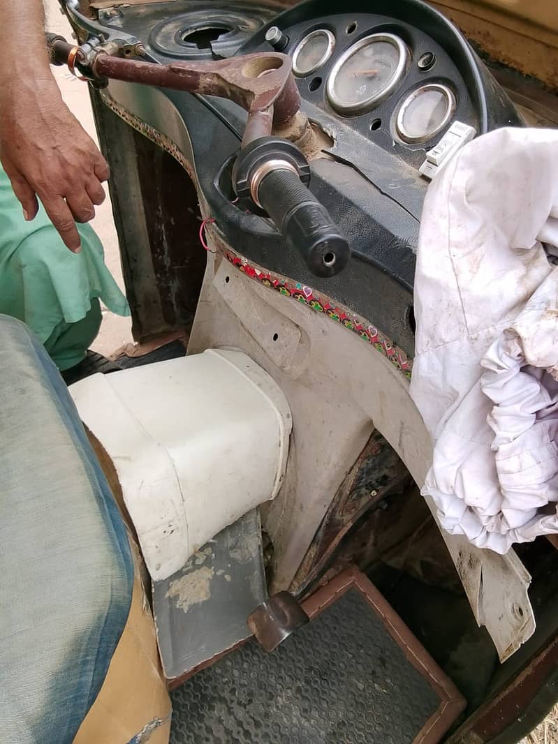 Chingchi rickshaw clear condition 2