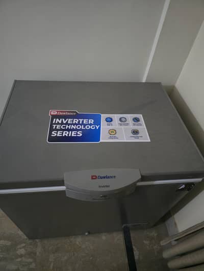 Dawlance Deep Freezer - 300 SD Inverter