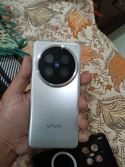 Vivo x200 Pro