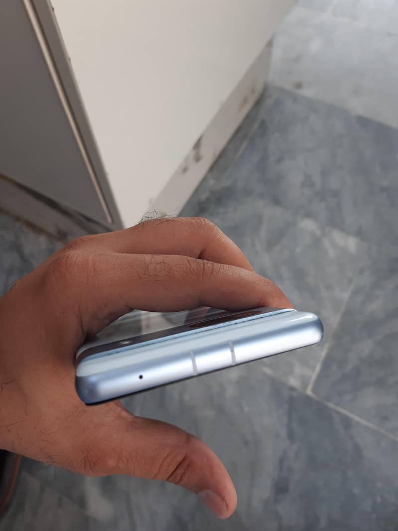 Google Pixel 7a 1