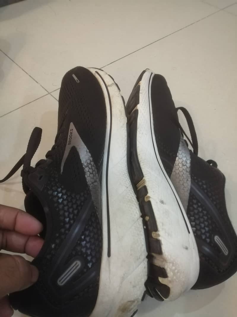 Brooks Ghost 14 5
