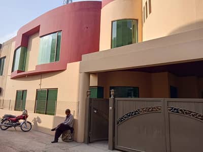GULBERG ESTATE OFFER,12 MARLA OFFICE USE HOUSE FOR RENT JAIL ROAD GULBERG LAHORE