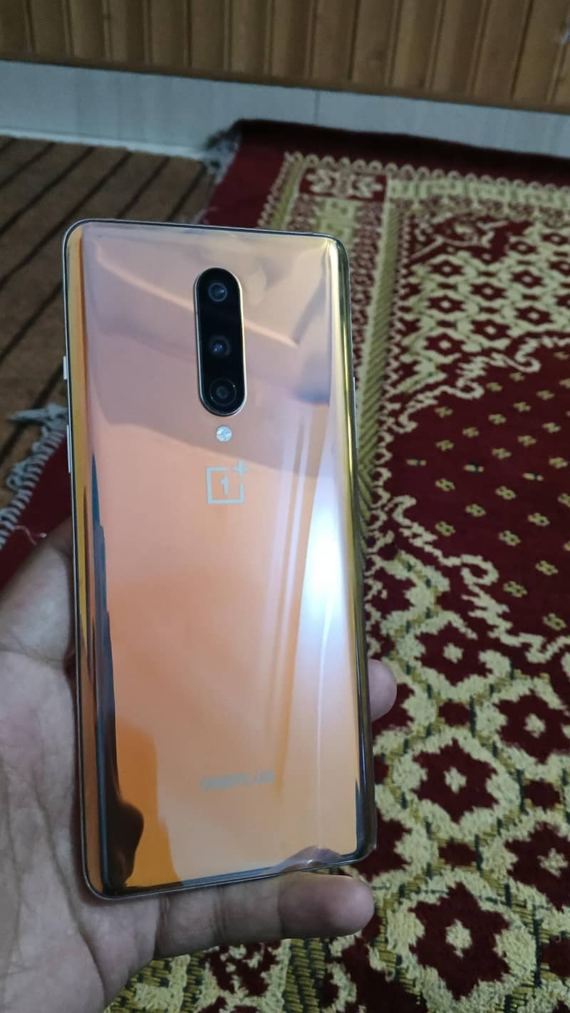 ONE PLUS 8 0