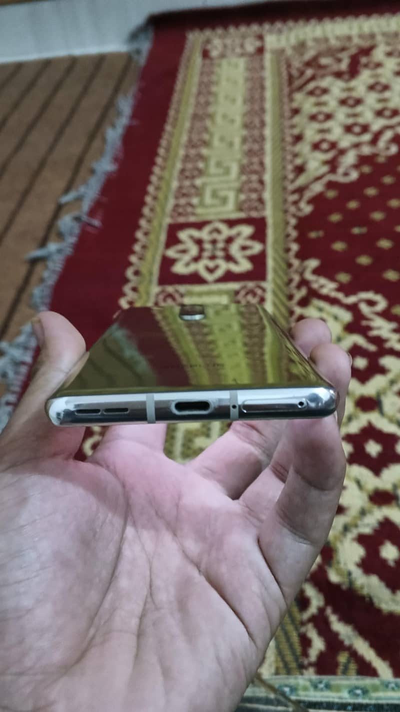 ONE PLUS 8 1