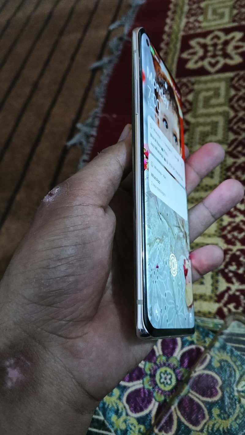 ONE PLUS 8 2