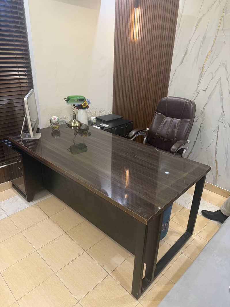 Executive Office Table with side Table 3