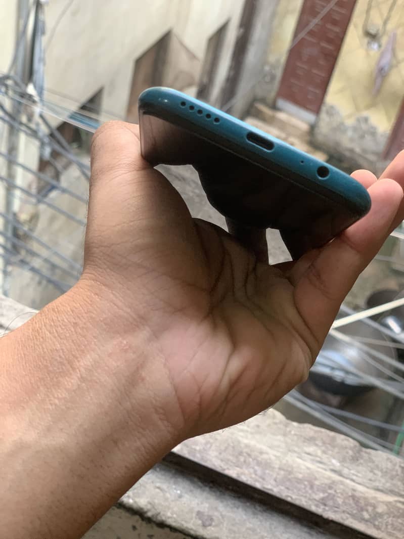 Xiaomi Redmi Note 9 3
