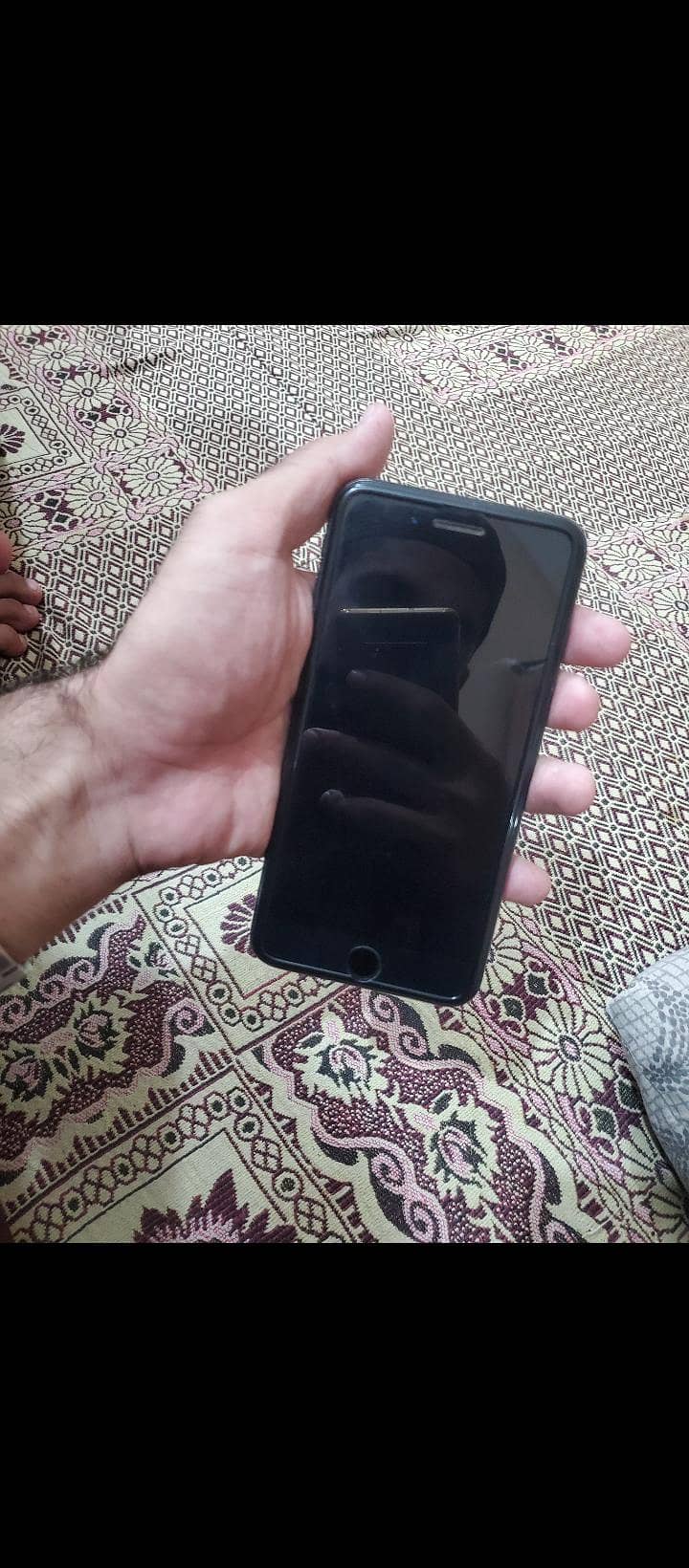 Apple iPhone 7 Plus 2