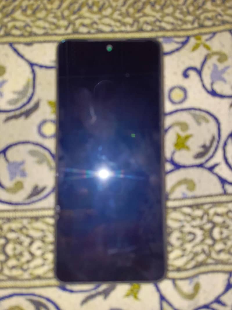 Tecno Camon 17 Pro 0