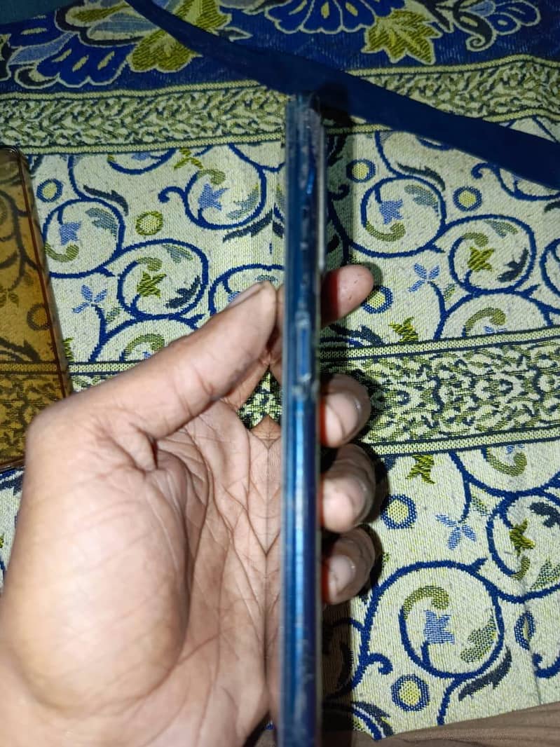 Tecno Camon 17 Pro 3