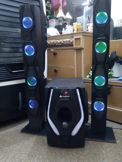 AUDIONIC RB-105 SPEAKER SOUND SYSTEM