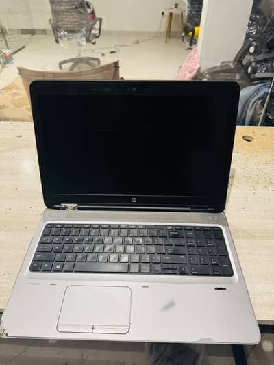 Hp Laptop i5 6th gen - 8gb + 256gb