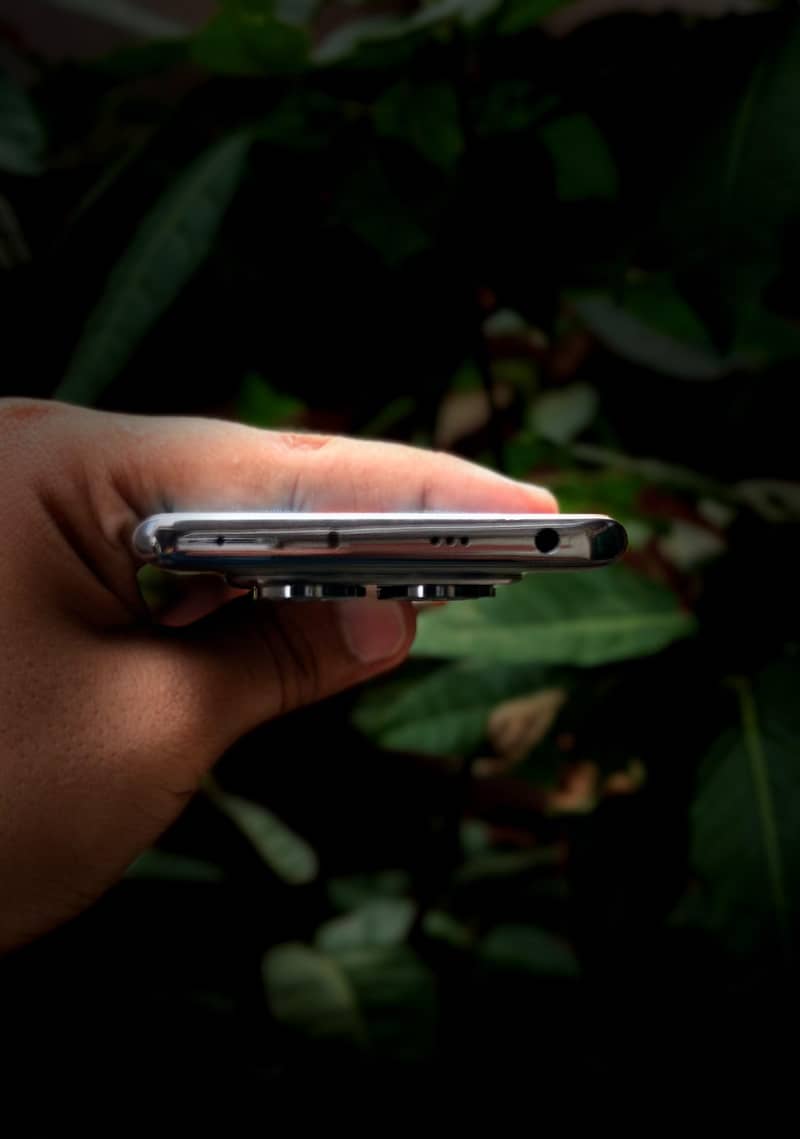 Xiaomi Redmi Note 14 Pro 4