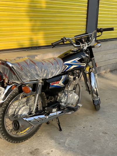 Honda 125 25 model For Sale 10/10 condition