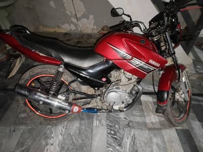 Yamaha ybr 125