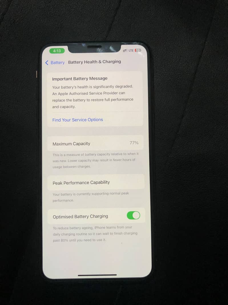 Apple iPhone XS Max 5