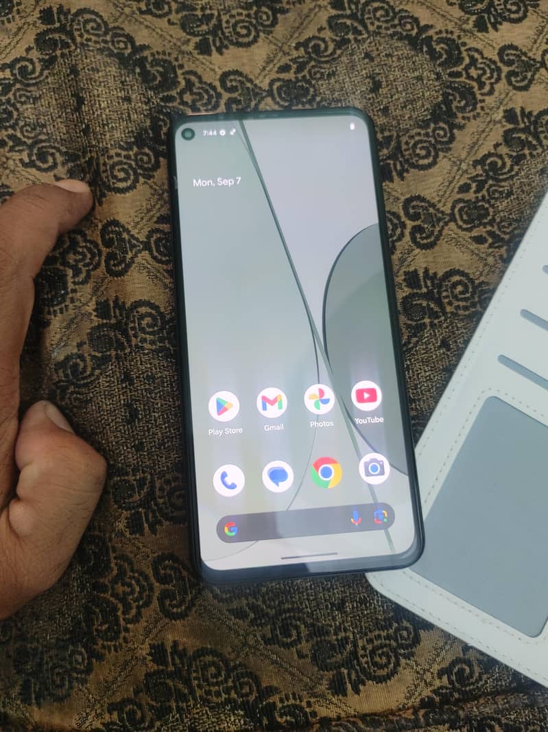 Google Pixel 5a 0