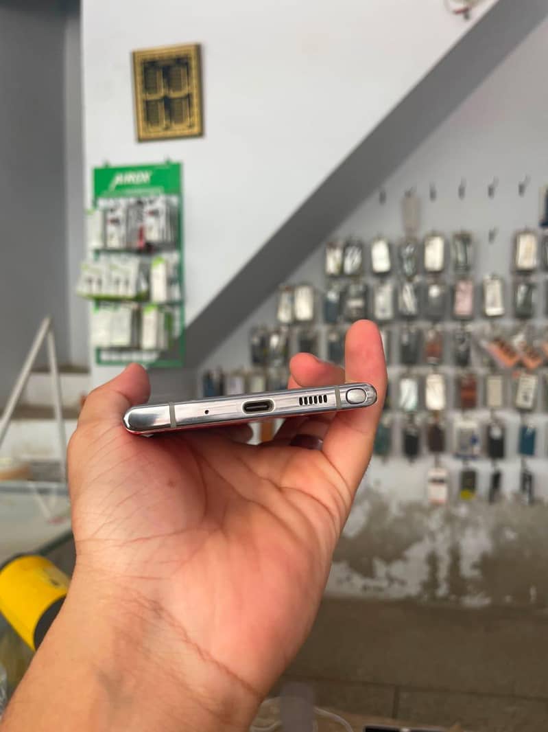 Samsung Mobile Note 10 Plus 2