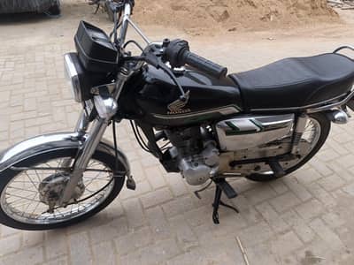 Honda CG 125 Special Edition 2022 | Karachi Registered| First Owner