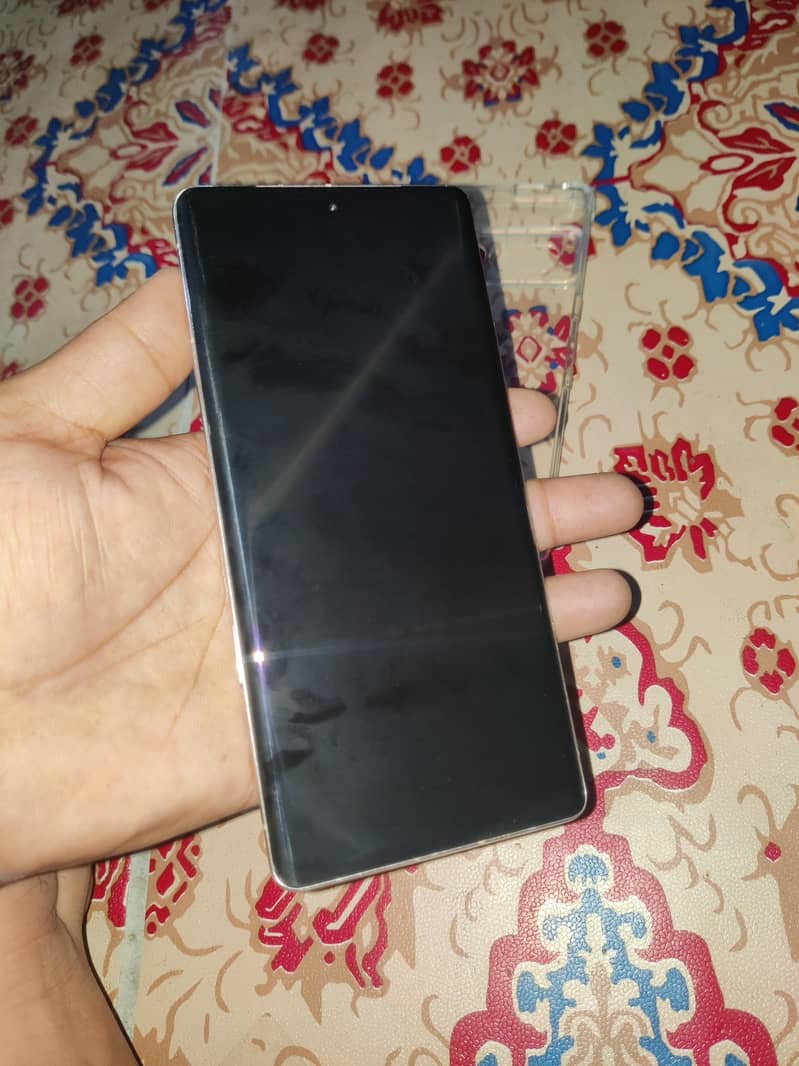 Google Pixel 7 Pro 6