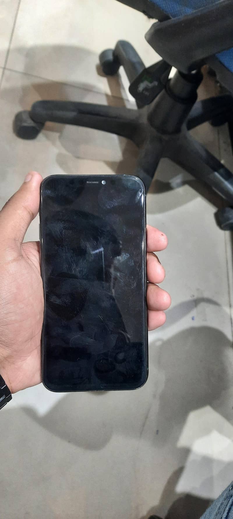 Apple iPhone 11 Pro 5