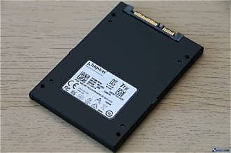 KIngston 480 GB SSD with External Case 100% Helth,