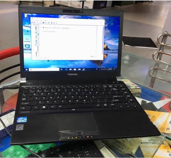 Toshiba Laptop 1
