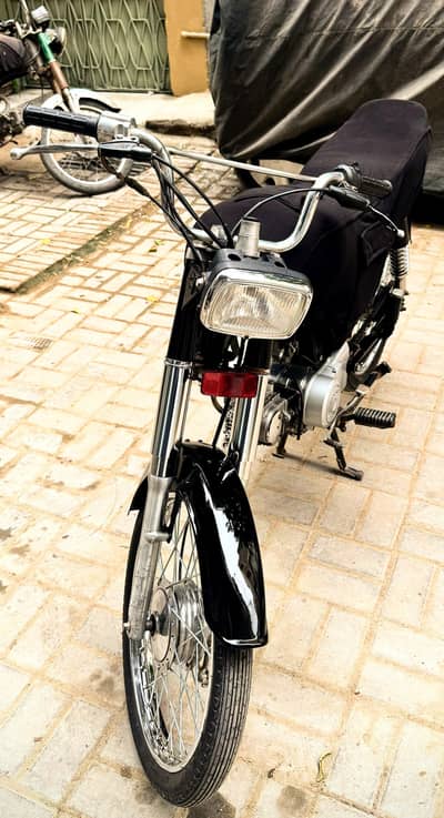 super power 2013 fully restored on japani parts vip condition .