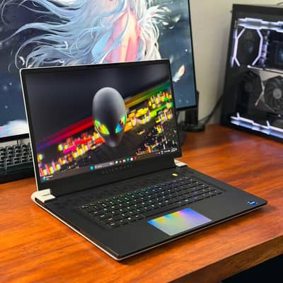 Alienware X17 R2 RTX 3080ti 16gb i9 12900HK DDR5 Ram 64 GB 4tb