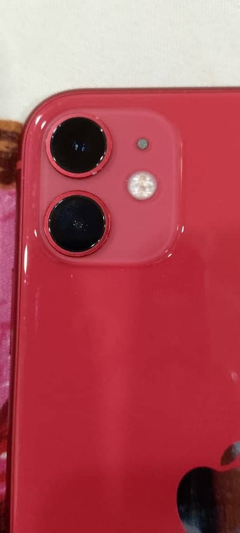 Apple iPhone 11 5