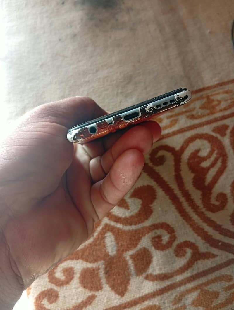 Oppo A76 1