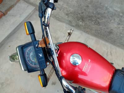 HONDA CD 70