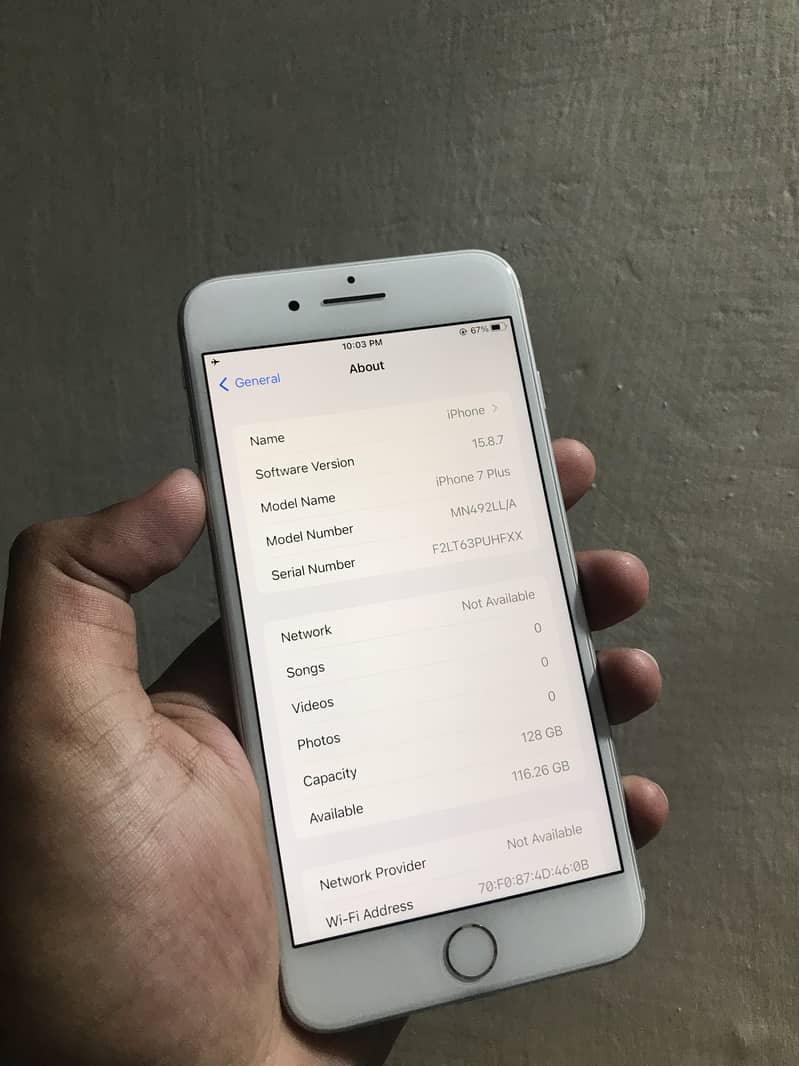 Apple iPhone 7 Plus 5