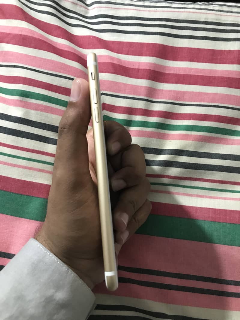 Apple iPhone 7 Plus 7