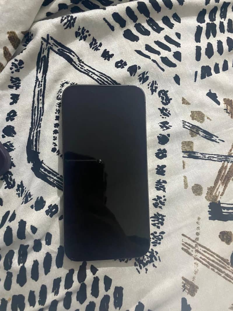 Apple iPhone 13 Pro 2
