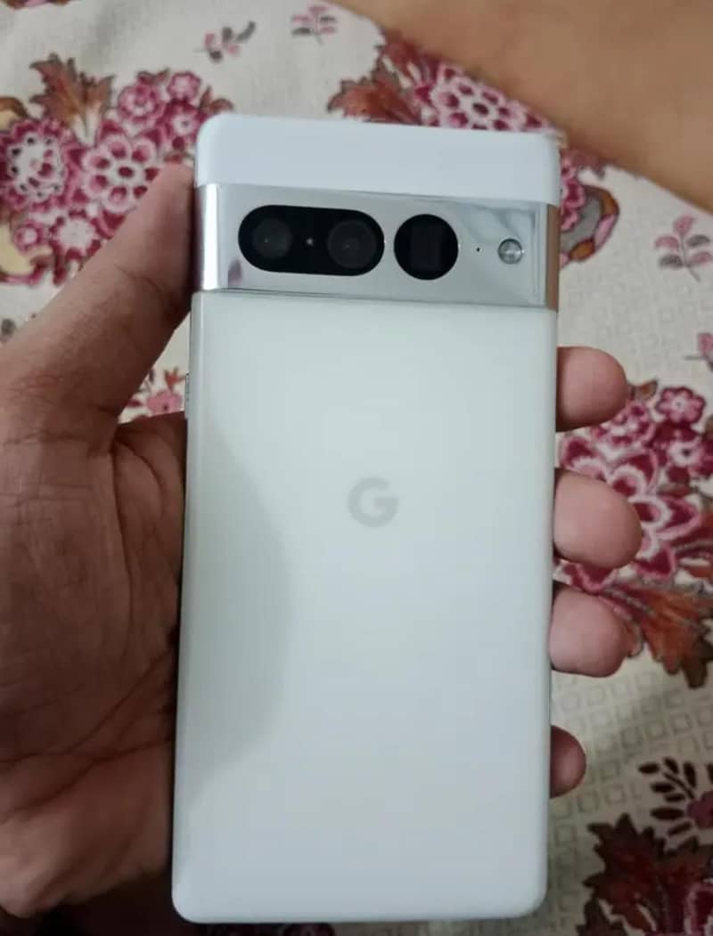 Google Pixel 7 Pro 0
